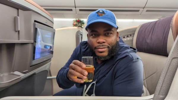 Photo of Blackbeard onboard Singapore Airlines Business Class